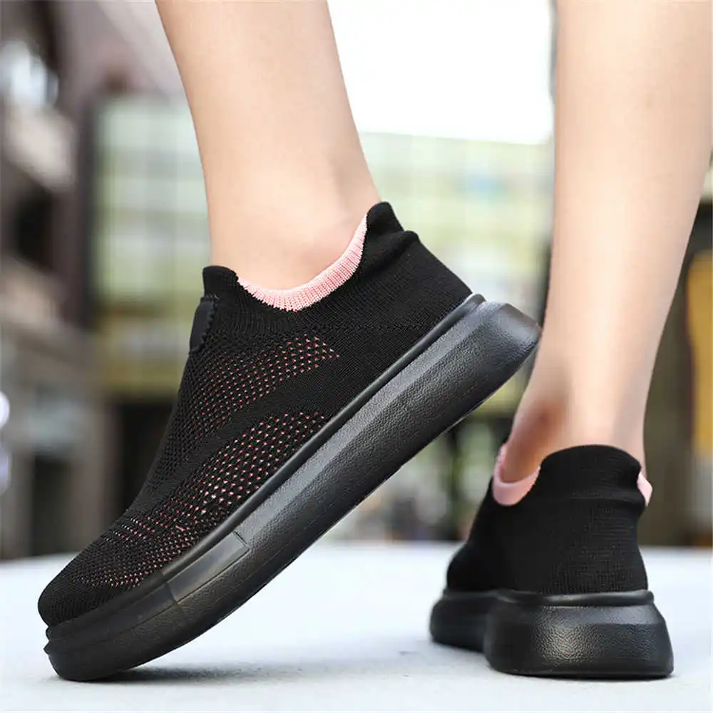 Women Fashion Brand Name Ideas - Platform Kousen Bruine Schoenen Voor Vrouw